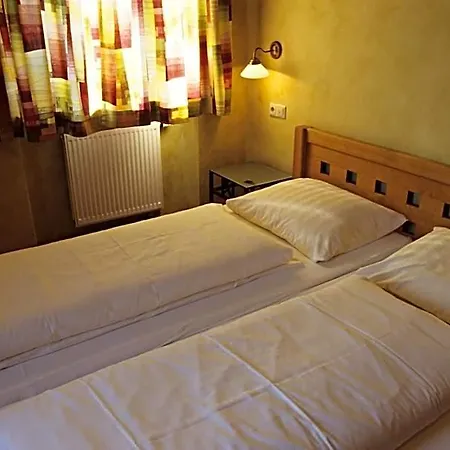 מלון Der Espenhof Landhotel, Tagungshotel & Weingut 3*