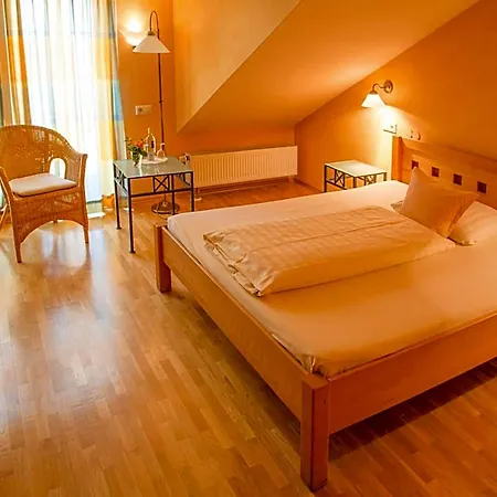 Der Espenhof Landhotel, Tagungshotel & Weingut מלון