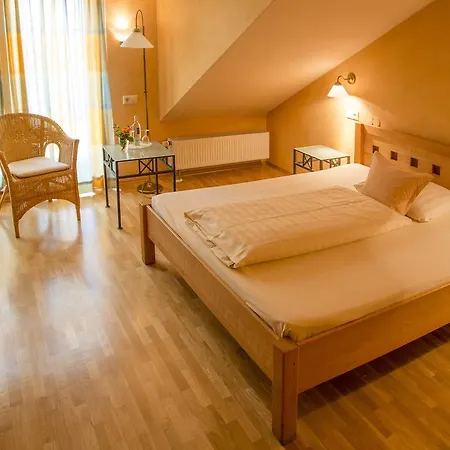 Hotell Der Espenhof Landhotel, Tagungshotel & Weingut Flonheim